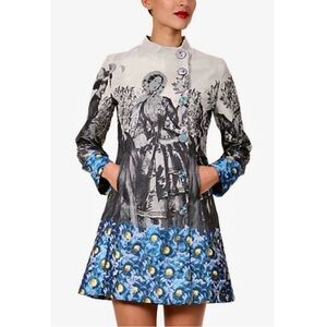 Desigual Size S-M Trench Coat